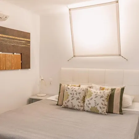 Konstantin Aparthotel