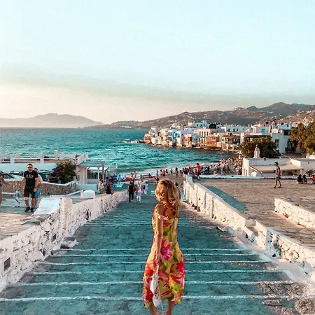 Konstantin 4* Mykonos Town
